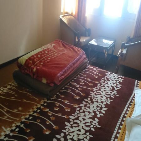 Modi Inn Rock Side Dalhousie Esterno foto